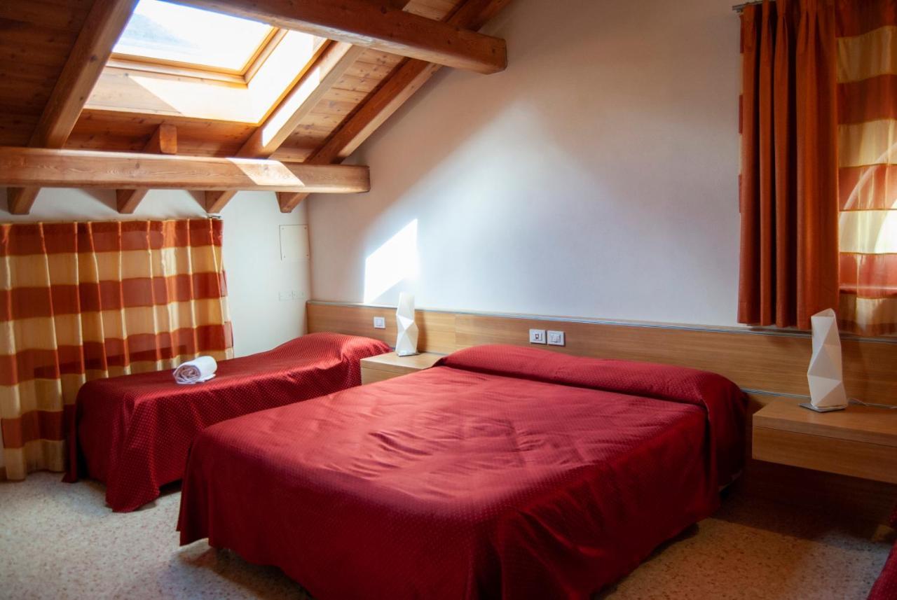 Agriturismo Antico Splendore Vila Pullir Exterior foto